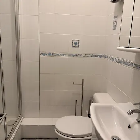 Retreat 2 Bed In Village 14 Days Minimum Apartment Dalkey